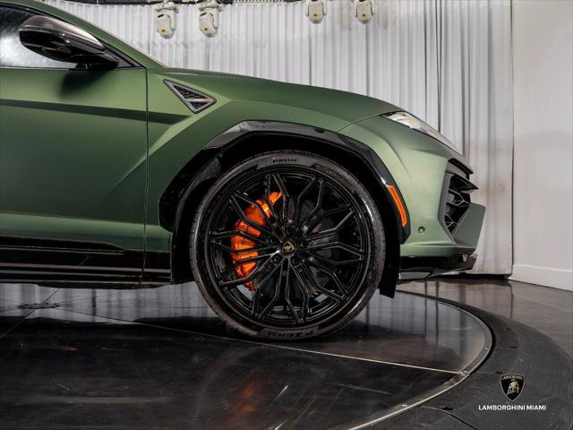 Used 2026 Lamborghini Urus SE AWD/4WD image 22