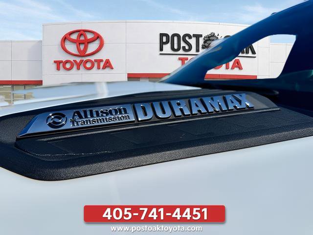 Used 2024 Chevrolet Silverado 3500 High Country w/ High Country Premium Package AWD/4WD image 45