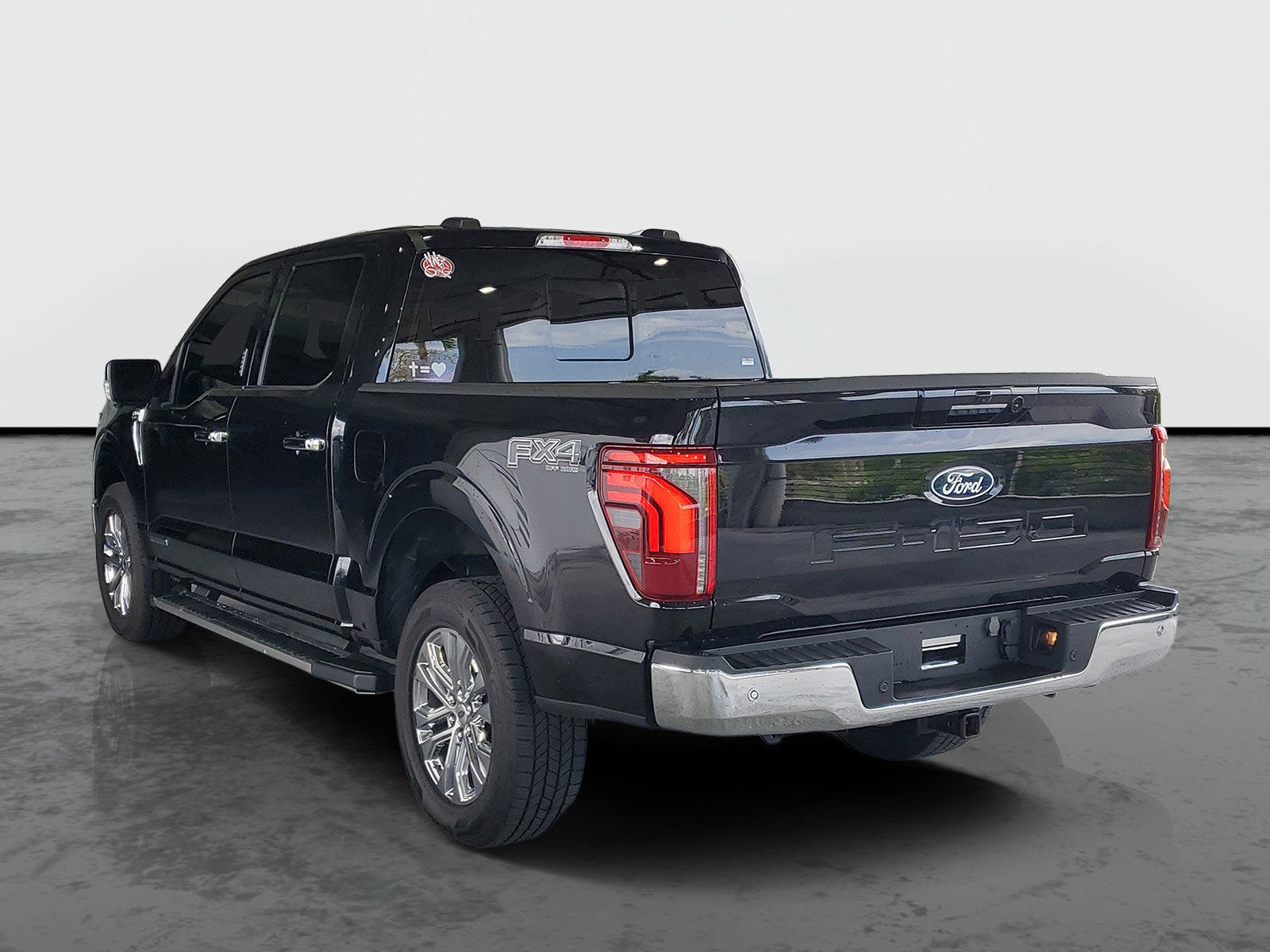 Used 2024 Ford F150 Lariat w/ Bed Utility Package AWD/4WD image 3