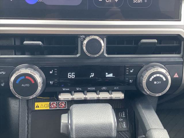 Certified 2025 Toyota 4Runner TRD Off-Road Premium image 18