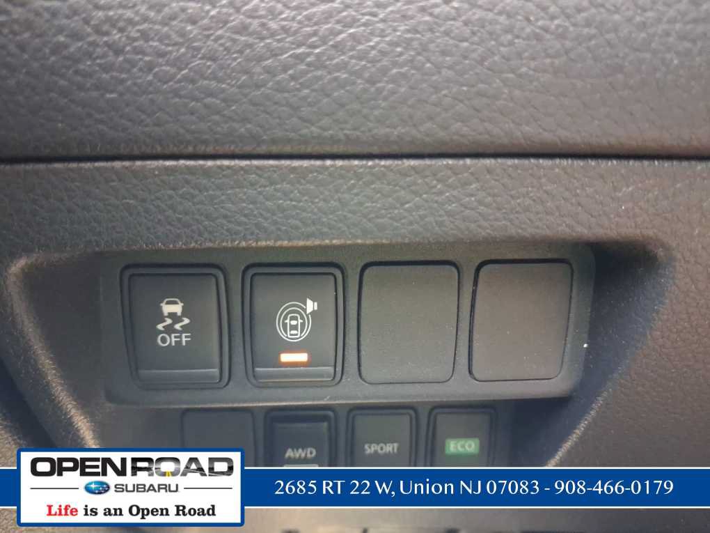 Used 2017 Nissan Rogue S w/ Appearance Package AWD/4WD image 22