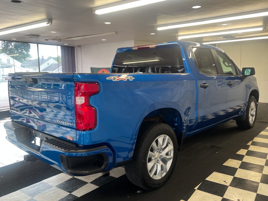 Used 2023 Chevrolet Silverado 1500 Custom AWD/4WD image 18