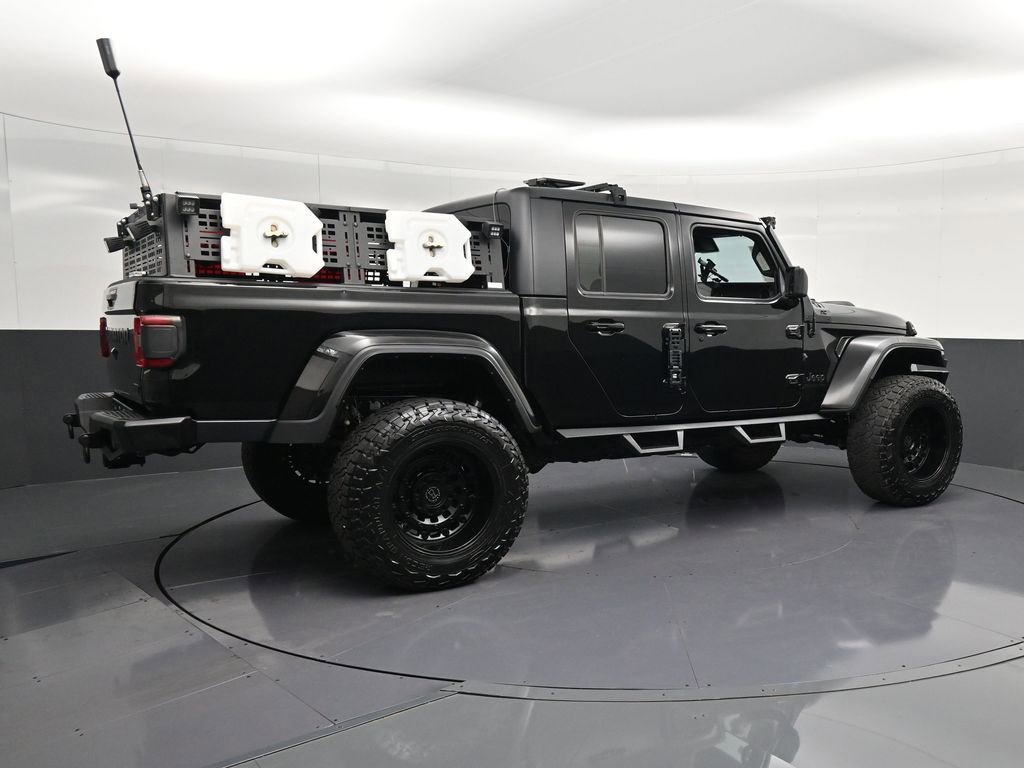 Used 2020 Jeep Gladiator Overland AWD/4WD image 3