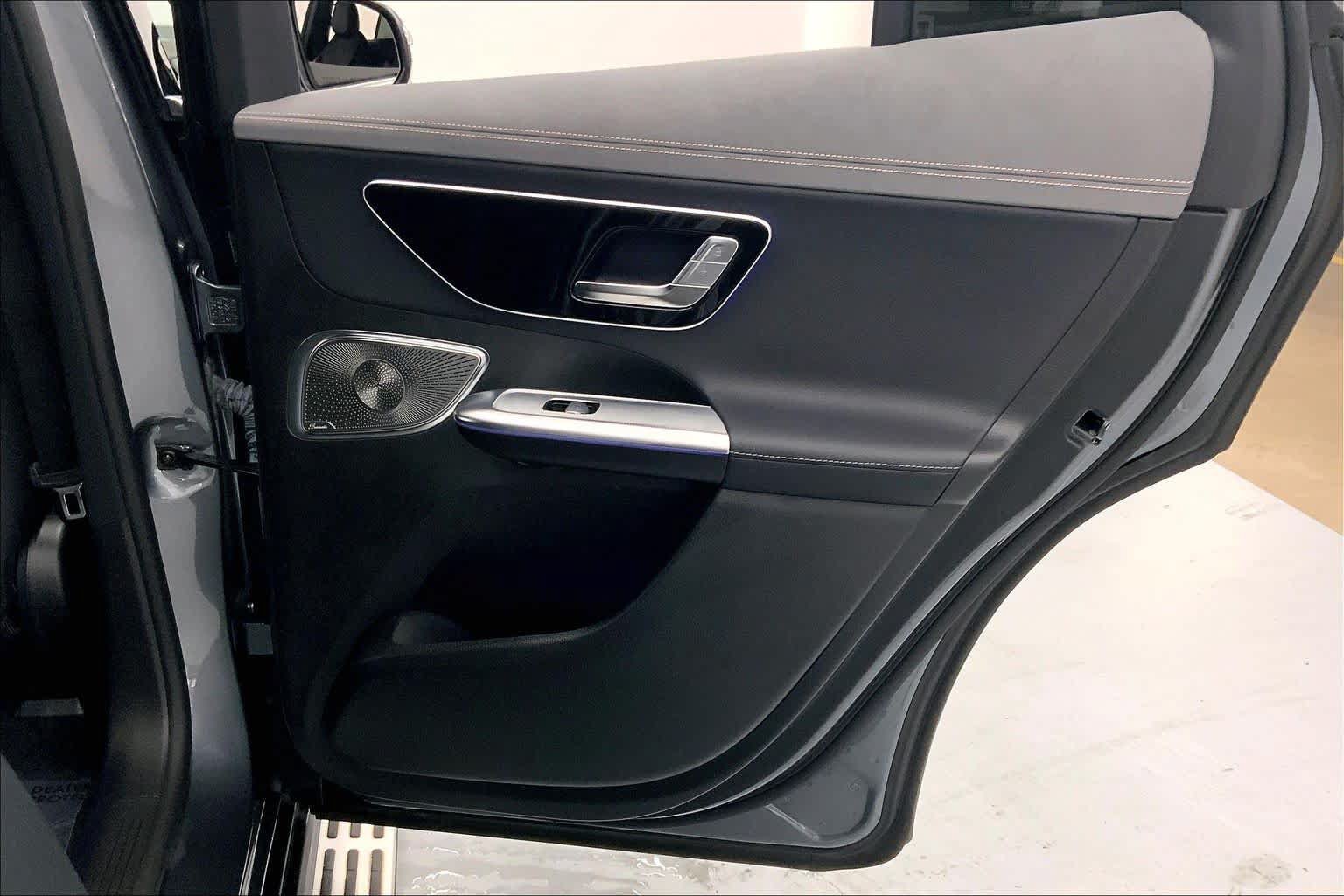 Certified 2023 Mercedes-Benz EQE 350+ 4MATIC SUV image 12