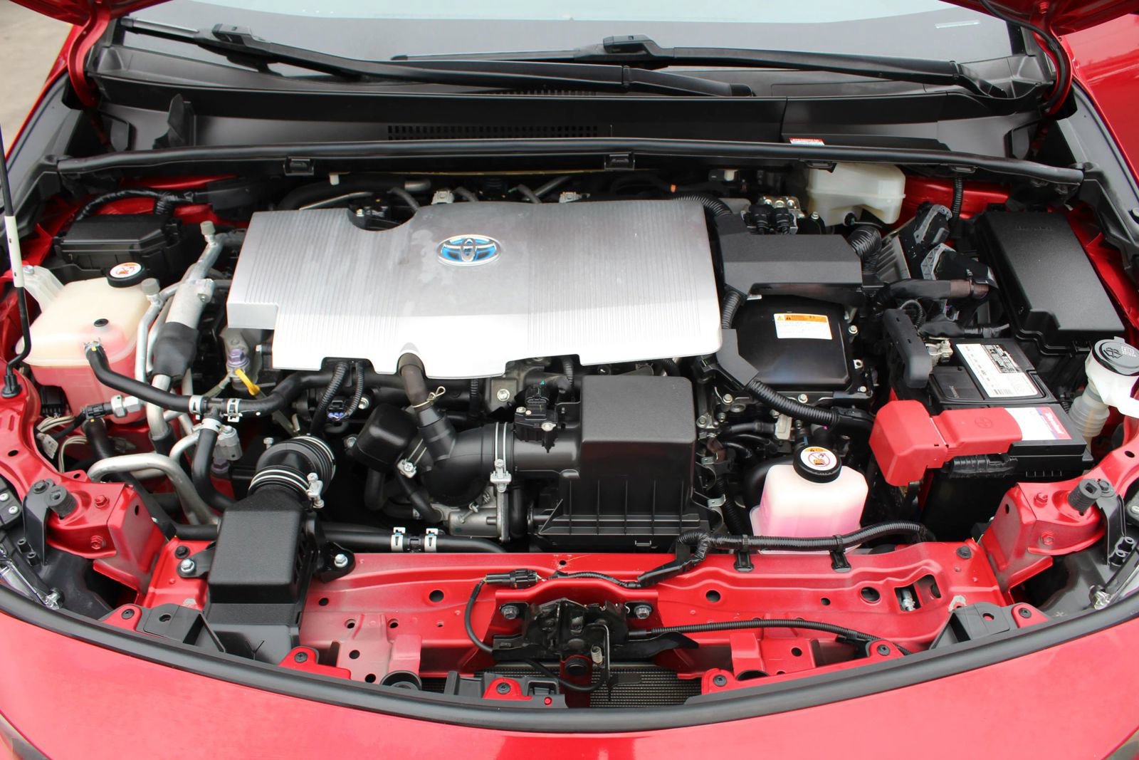 Used 2020 Toyota Prius Prime LE FWD image 33