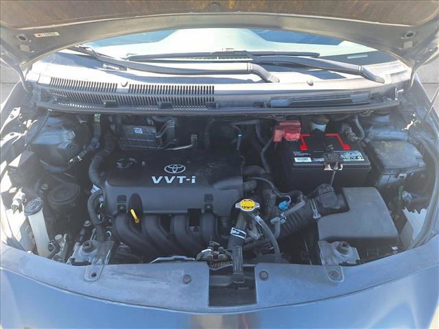 Used 2010 Toyota Yaris Sedan FWD image 21