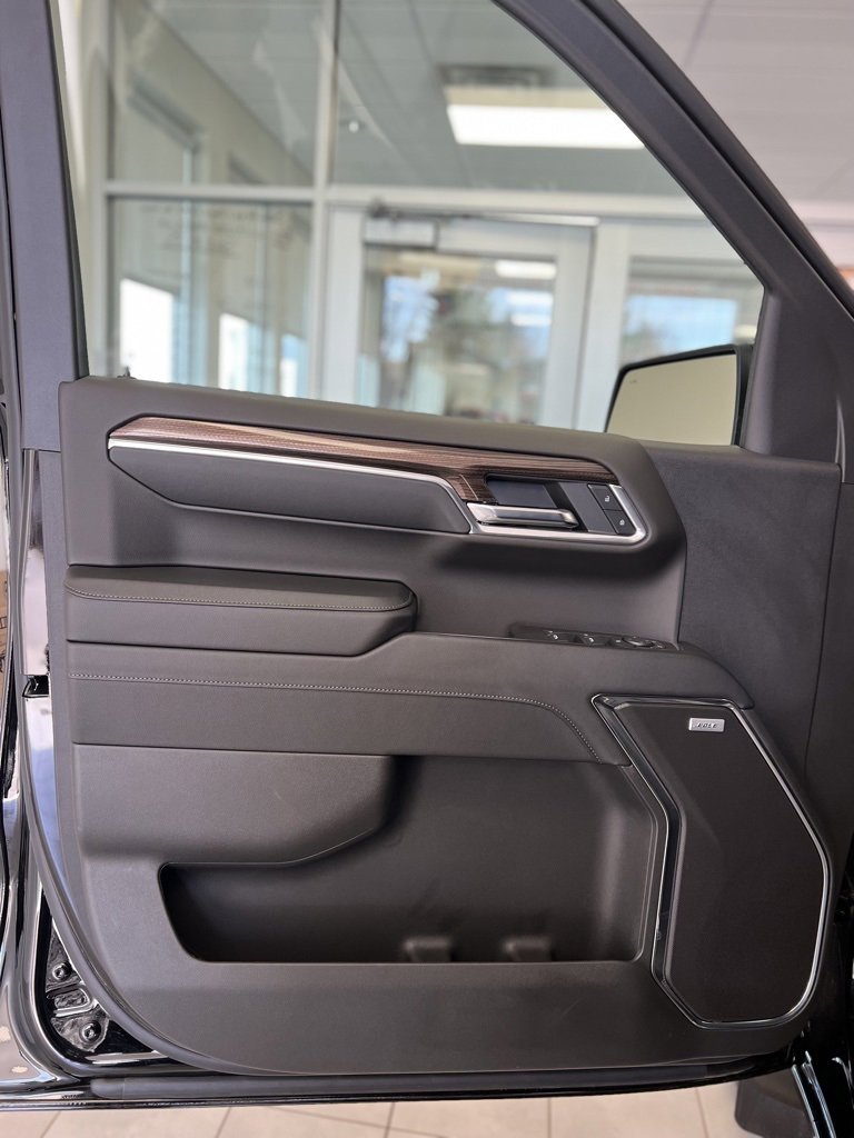 Used 2024 Chevrolet Silverado 1500 RST w/ Convenience Package II image 4