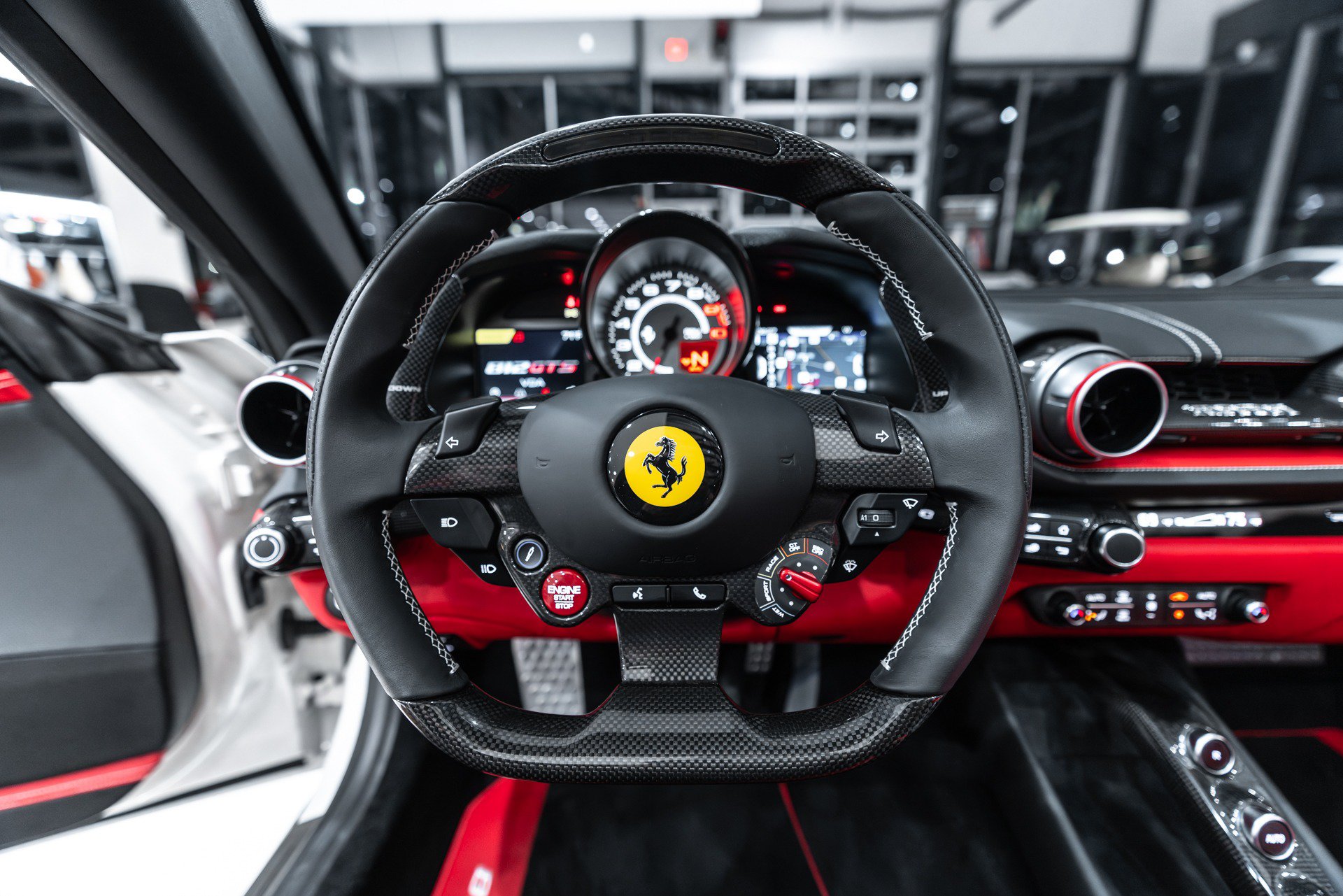 Used 2023 Ferrari 812 GTS RWD image 11
