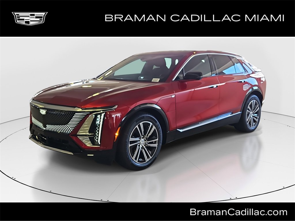 New 2026 Cadillac Lyriq Luxury