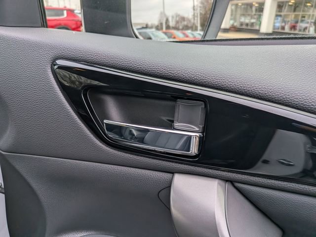 New 2025 Mitsubishi Eclipse Cross Black Edition image 33