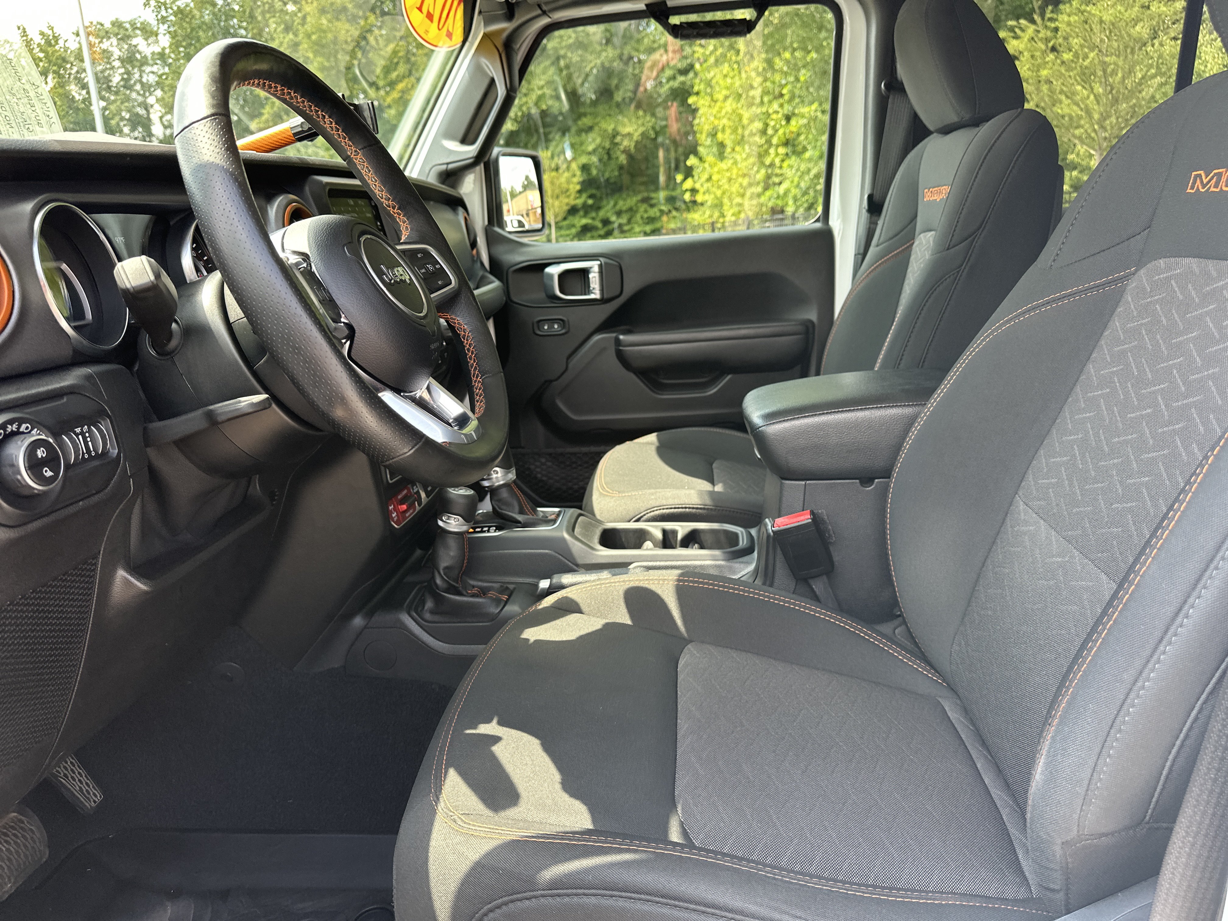 Used 2021 Jeep Gladiator Mojave AWD/4WD image 6