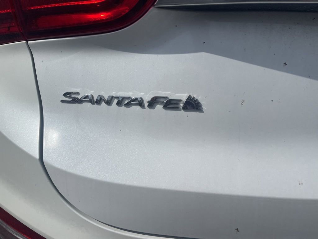 Used 2019 Hyundai Santa Fe Limited image 5