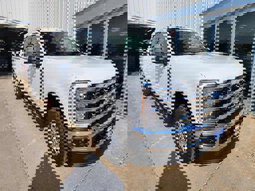 New 2026 Ford F350 XLT image 4