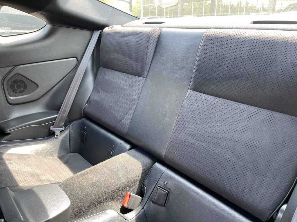 Used 2025 Toyota GR86 Premium w/ ALL Weather Mat Package (TMS) RWD image 11