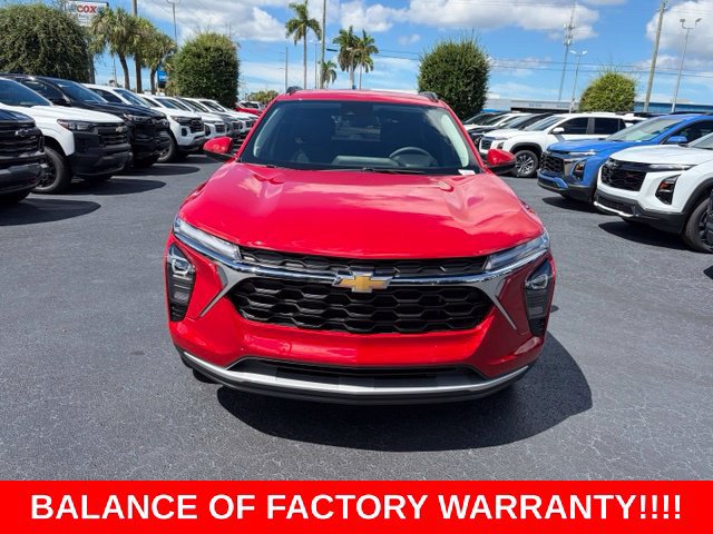 Certified 2026 Chevrolet Trax LT FWD image 2