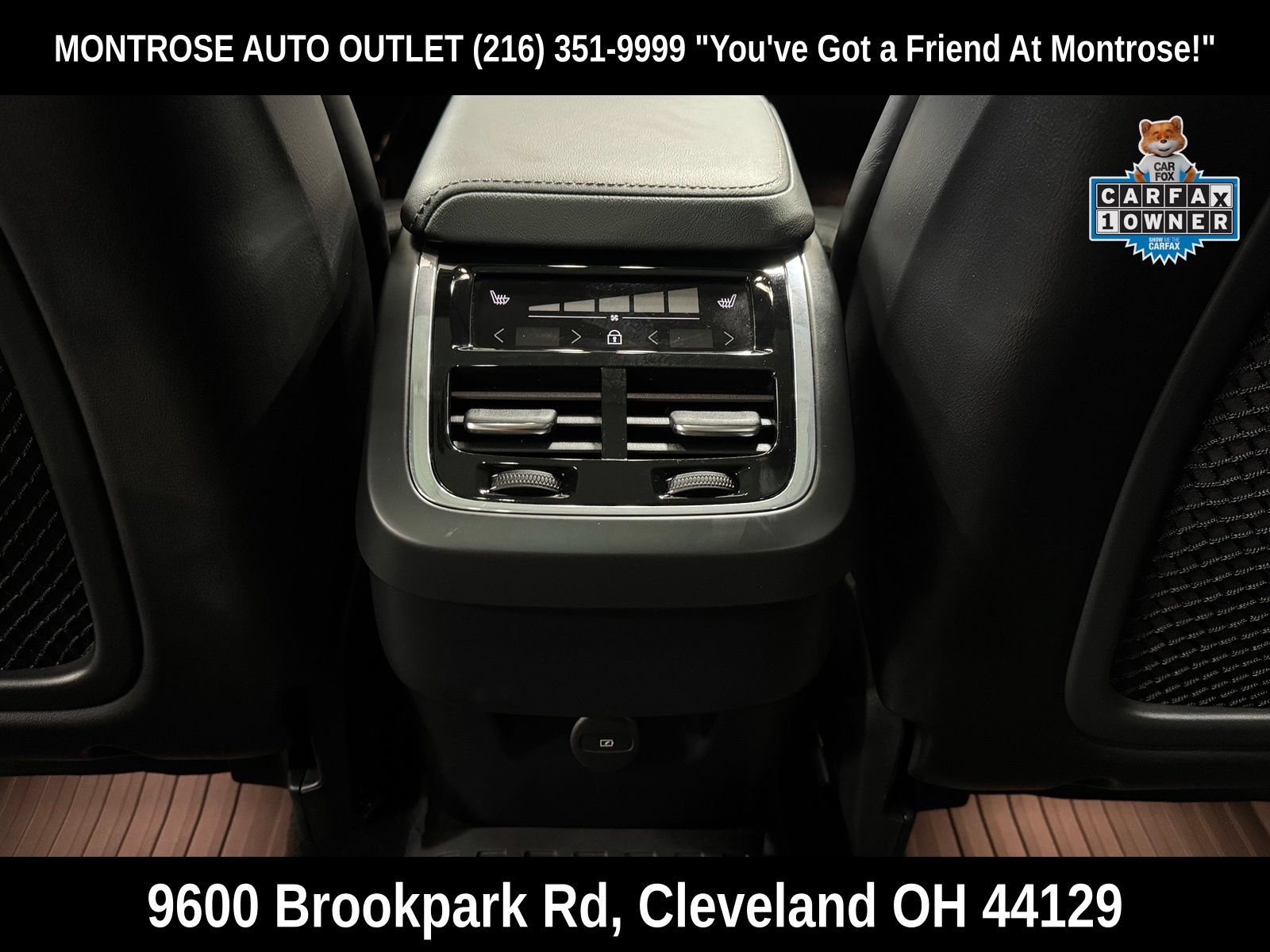 Certified 2023 Volvo XC60 B5 Ultimate w/ Climate Package AWD/4WD image 36