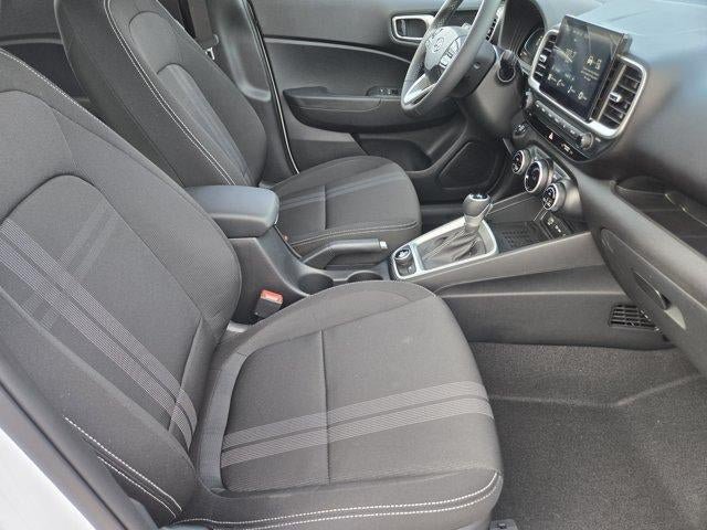 New 2026 Hyundai Venue SEL FWD image 10