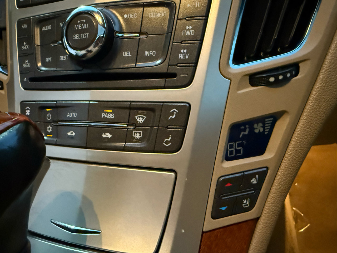 Used 2014 Cadillac CTS Premium image 28