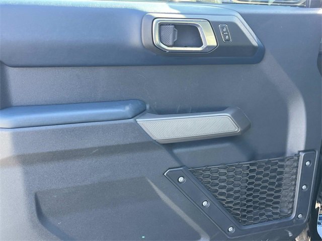 Used 2023 Ford Bronco Outer Banks image 25