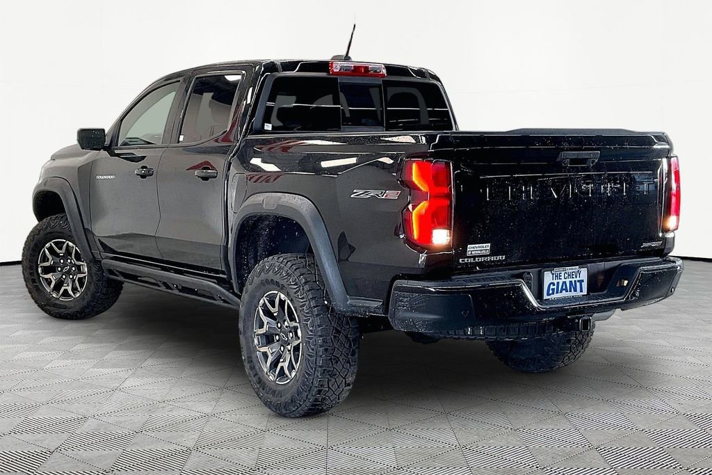 New 2026 Chevrolet Colorado ZR2 w/ Technology Package AWD/4WD image 3