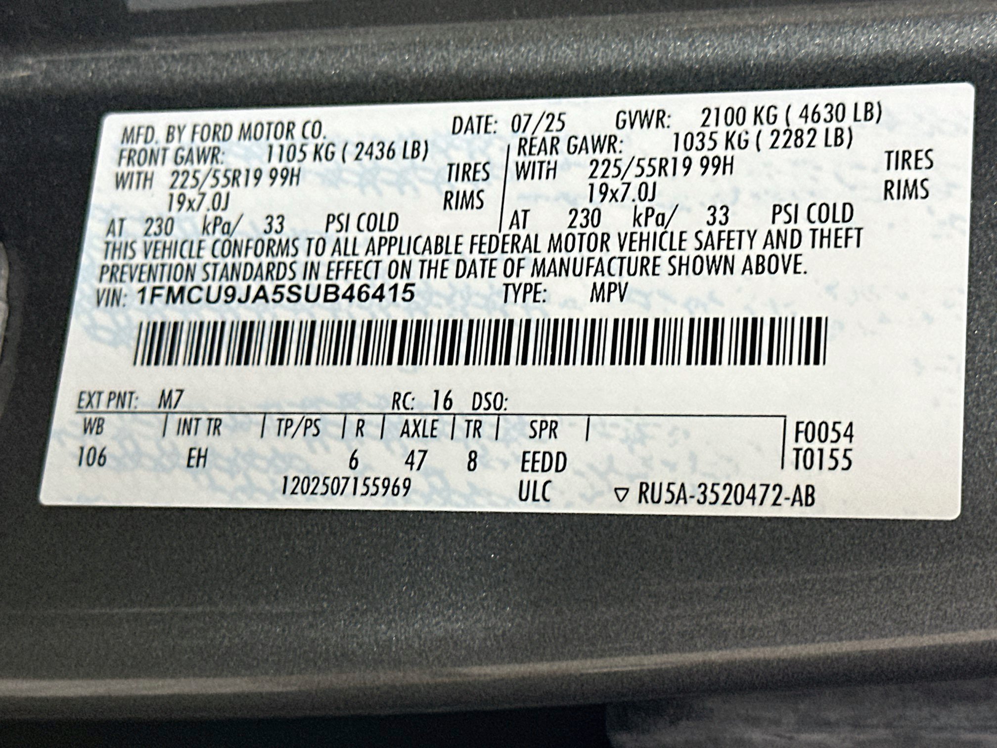 Used 2025 Ford Escape Platinum AWD/4WD image 12