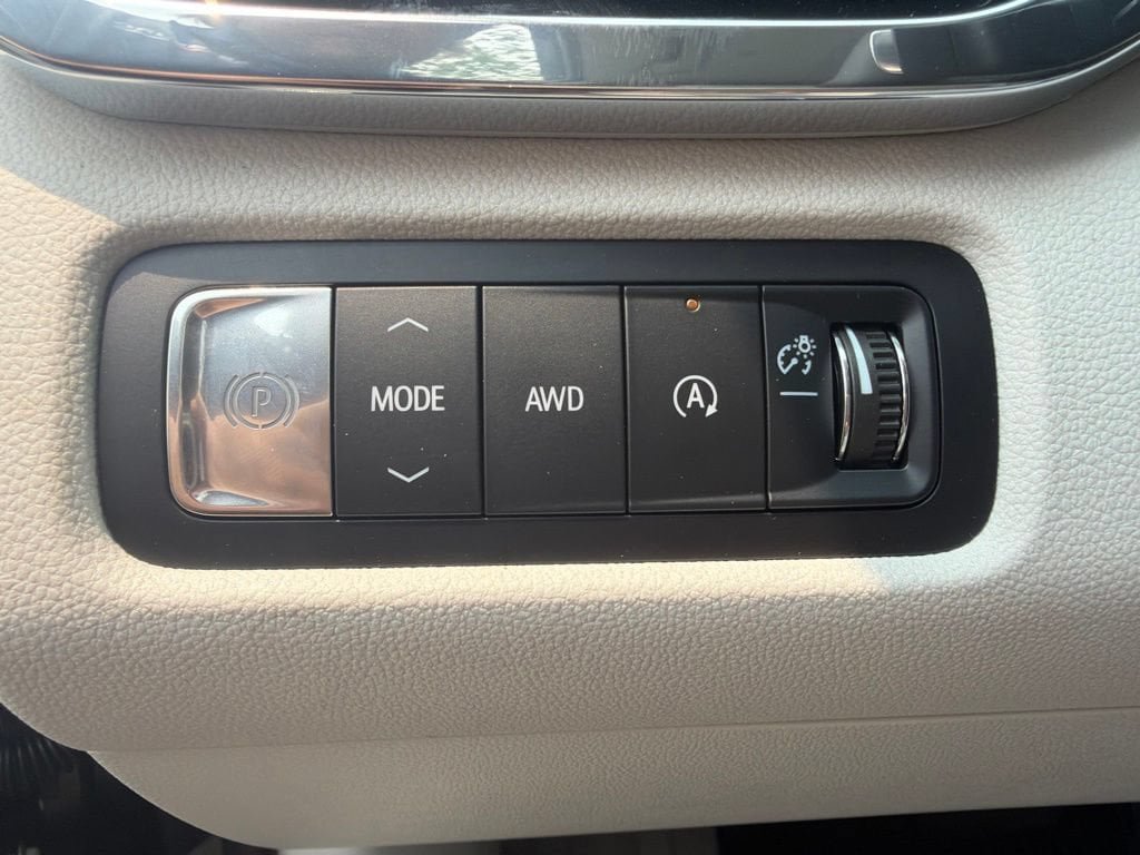 New 2026 GMC Acadia Denali w/ Super Cruise Package AWD/4WD image 19