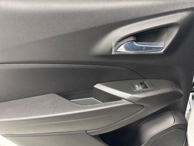 New 2026 Chevrolet Trax LT w/ Driver Confidence Package FWD image 24