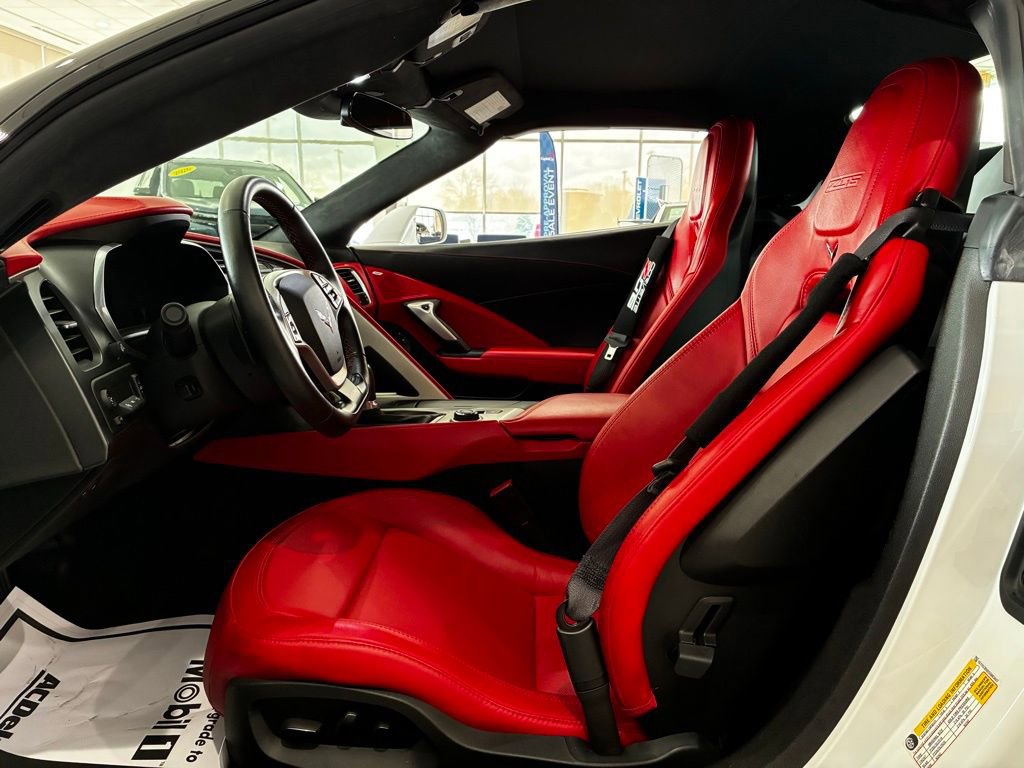 Used 2016 Chevrolet Corvette Z06 w/ 3LZ Preferred Equipment Group RWD image 22
