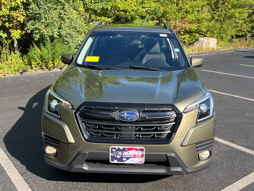Used 2022 Subaru Forester Premium AWD/4WD image 8
