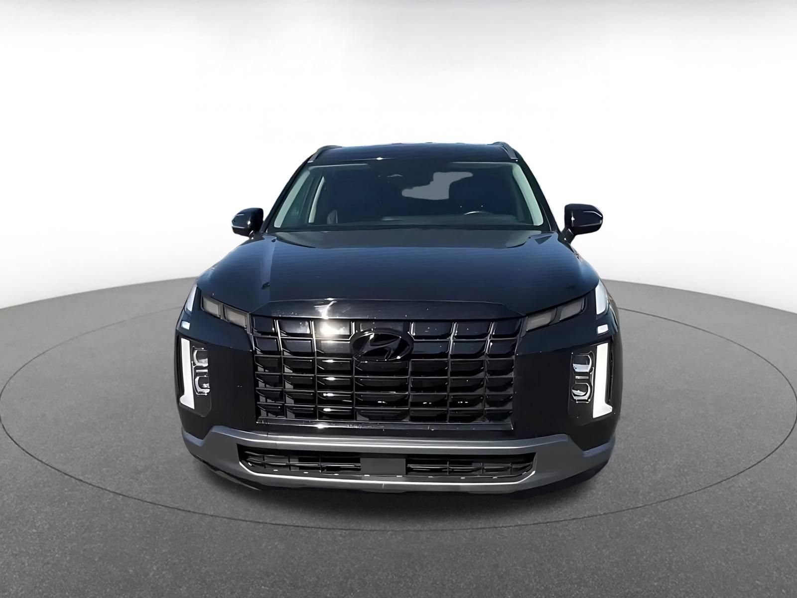 Used 2025 Hyundai Palisade SEL FWD image 3