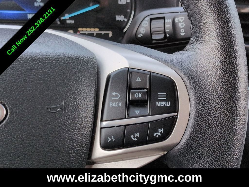 Used 2022 Ford Explorer XLT w/ Equipment Group 202A RWD image 25