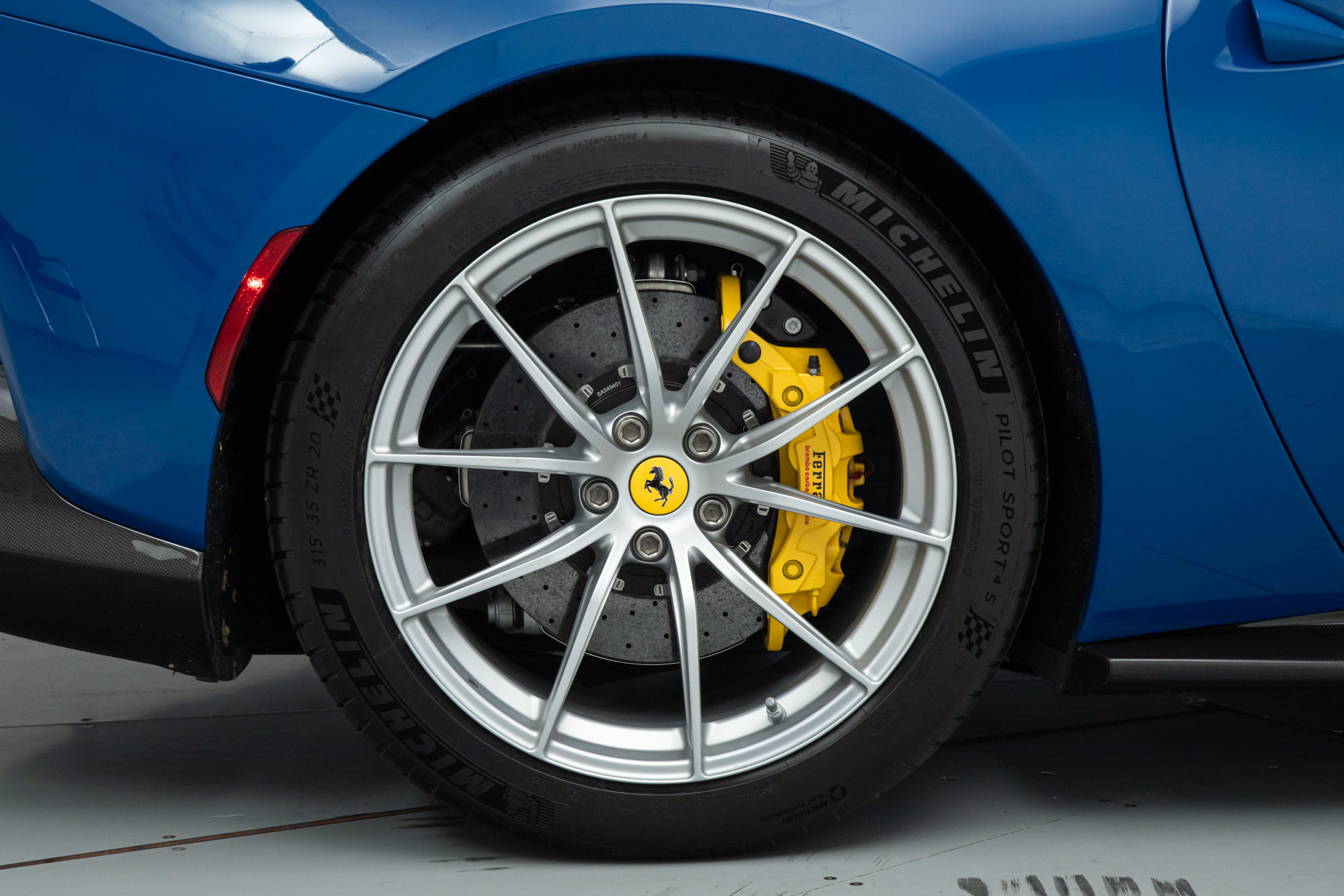 Certified 2021 Ferrari 812 GTS RWD image 46