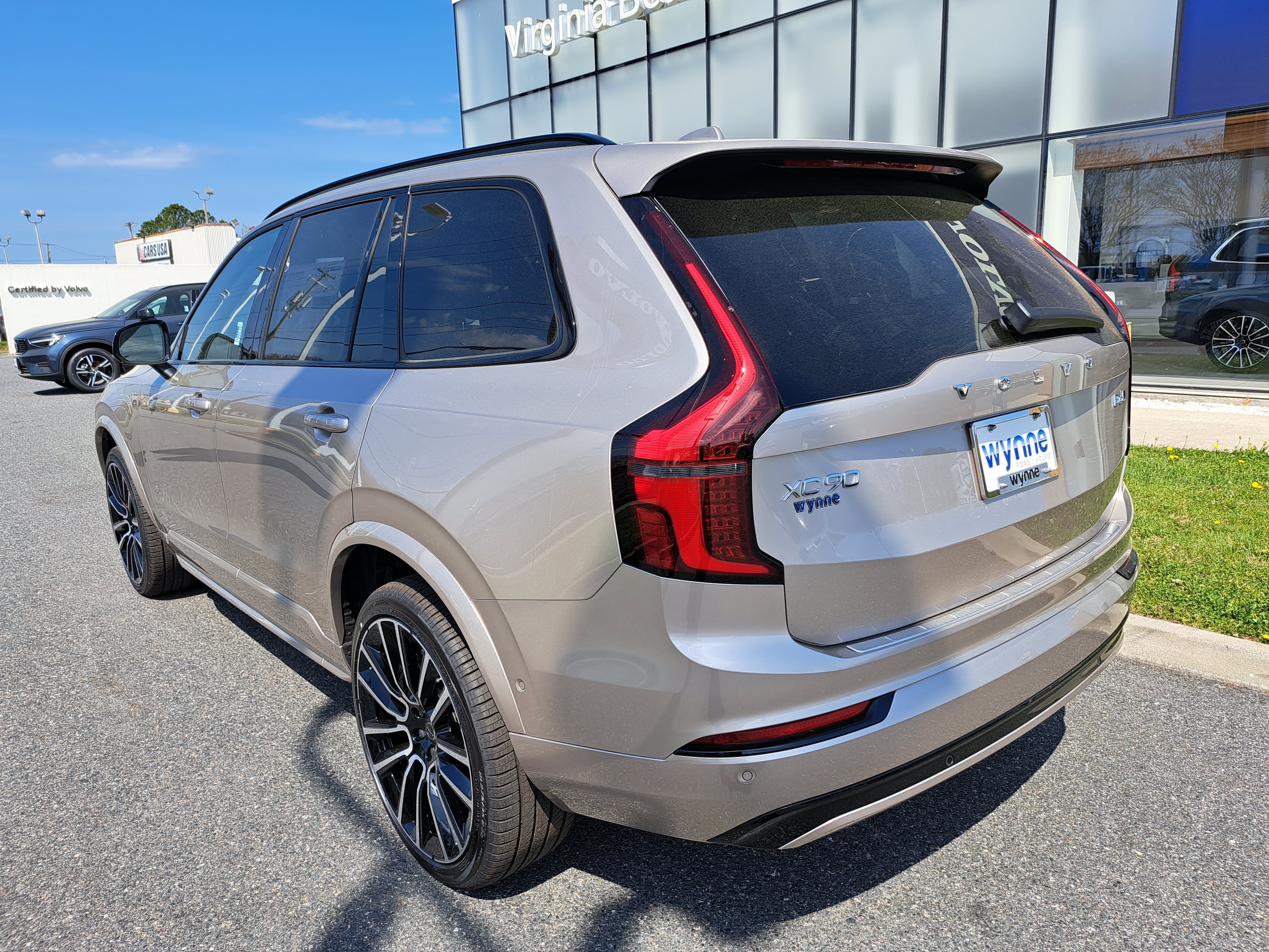 New 2026 Volvo XC90 B6 Ultra w/ Lounge Package AWD/4WD image 4