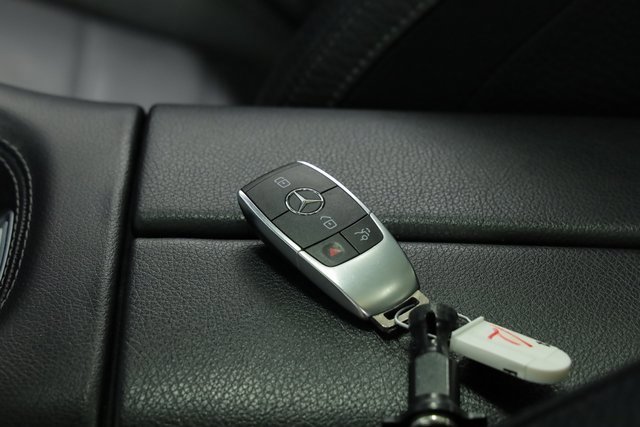 Used 2020 Mercedes-Benz GLE 580 4MATIC image 37