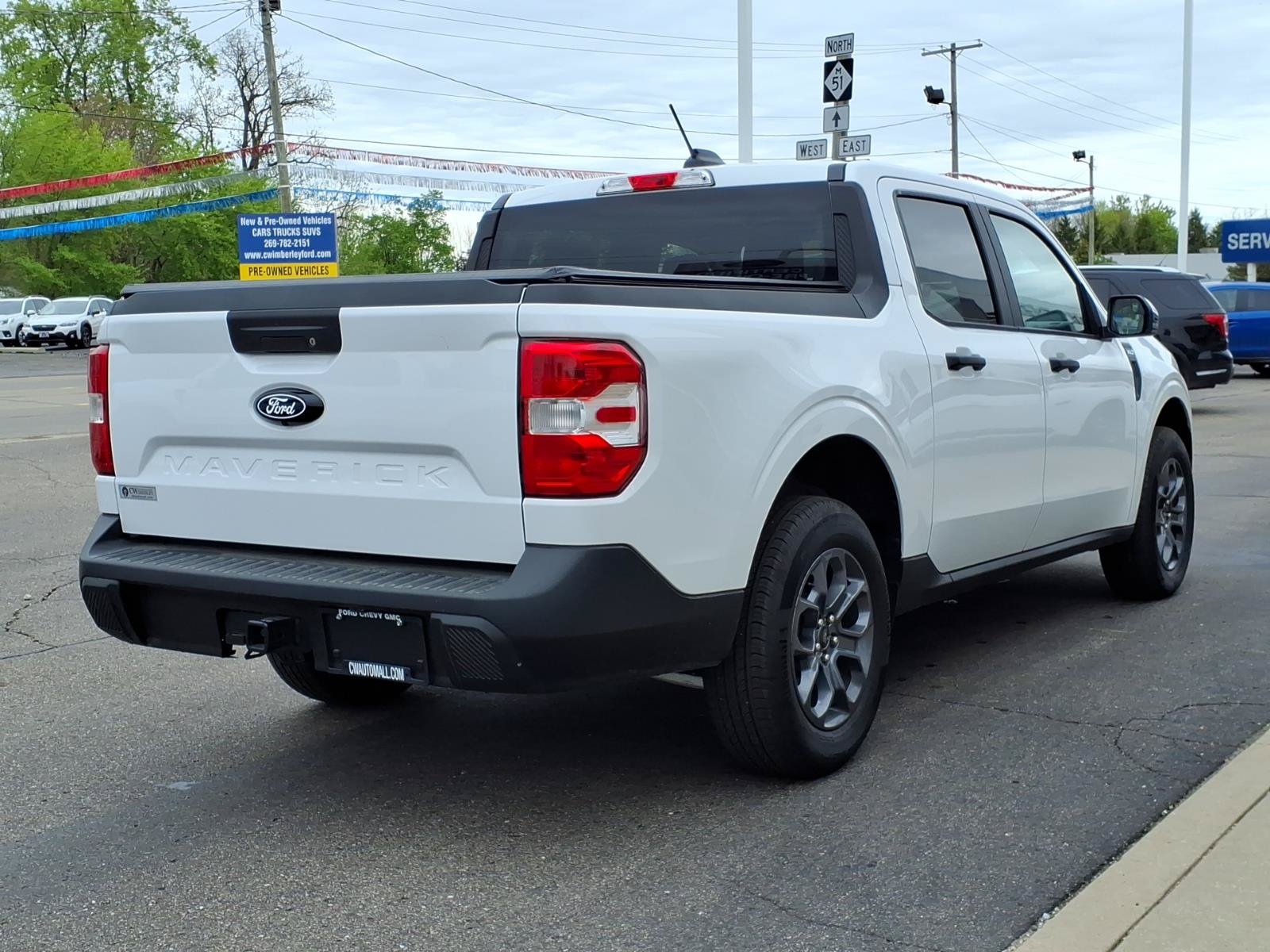 Certified 2025 Ford Maverick XLT w/ XLT Luxury Package AWD/4WD image 15