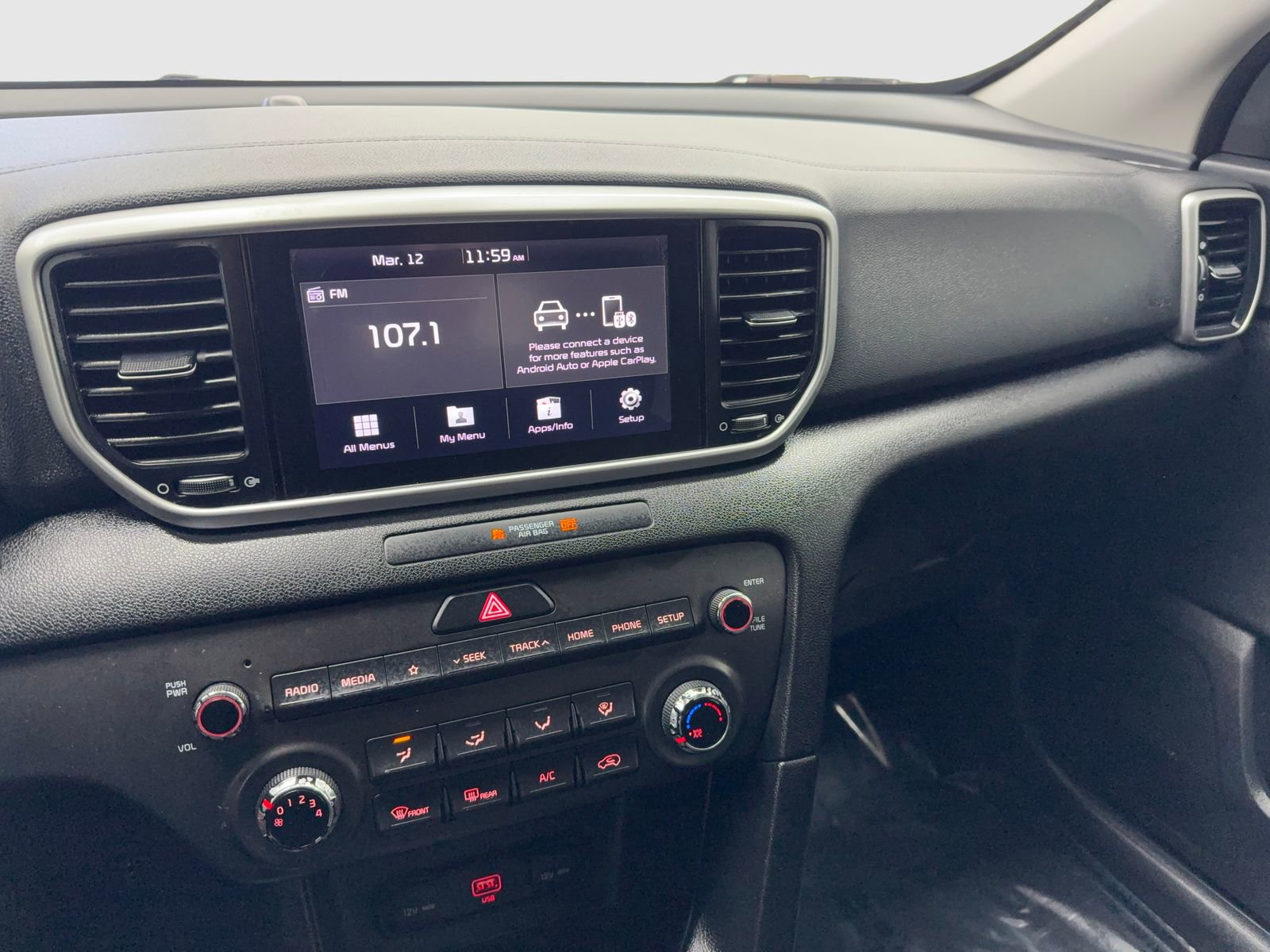 Used 2020 Kia Sportage LX image 24