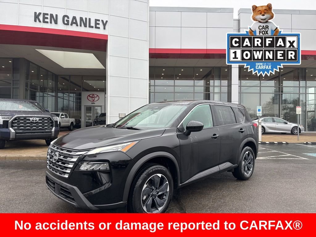 Used 2025 Nissan Rogue SV image 1