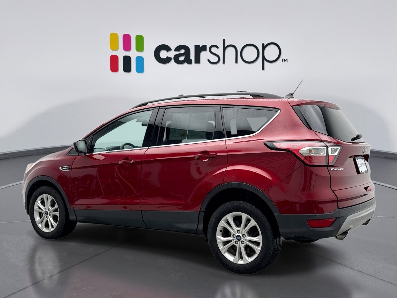 Used 2018 Ford Escape SEL image 3