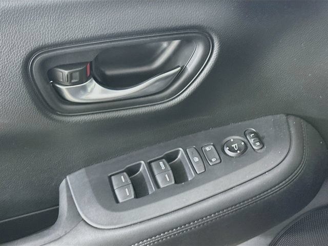 Used 2024 Honda HR-V LX image 19
