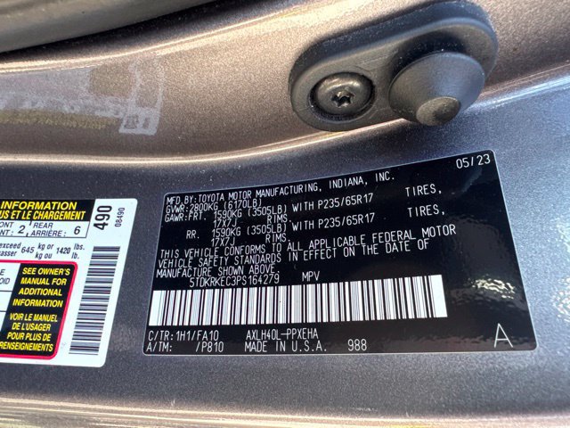 Used 2023 Toyota Sienna LE FWD image 7