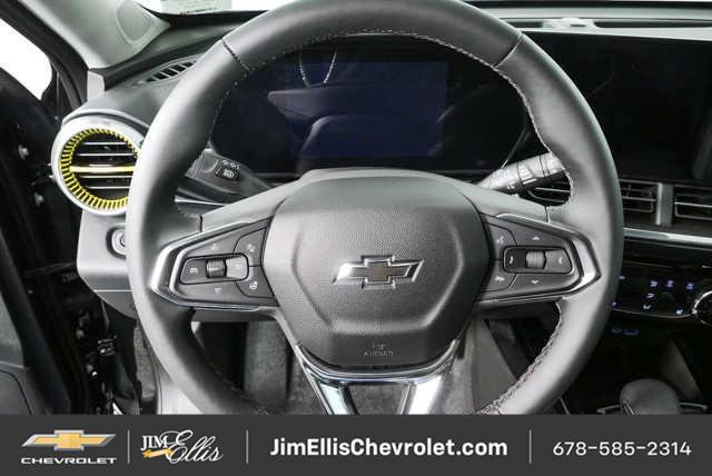 New 2026 Chevrolet Trax ACTIV w/ Sunroof Package FWD image 8