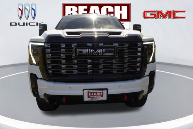 Used 2025 GMC Sierra 2500 Denali Ultimate image 8