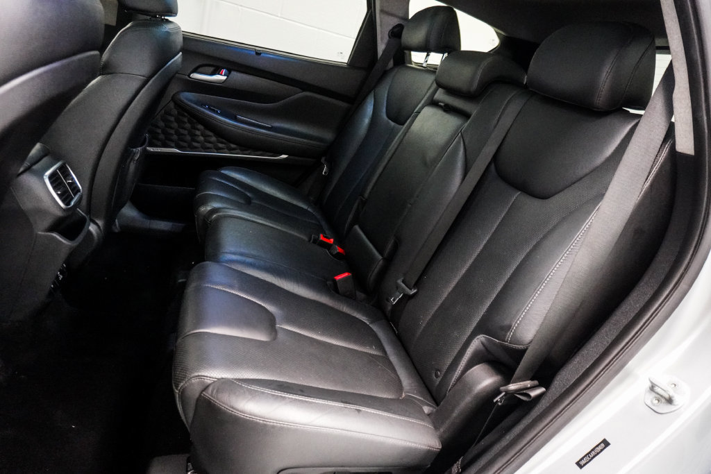 Used 2020 Hyundai Santa Fe Limited AWD/4WD image 9