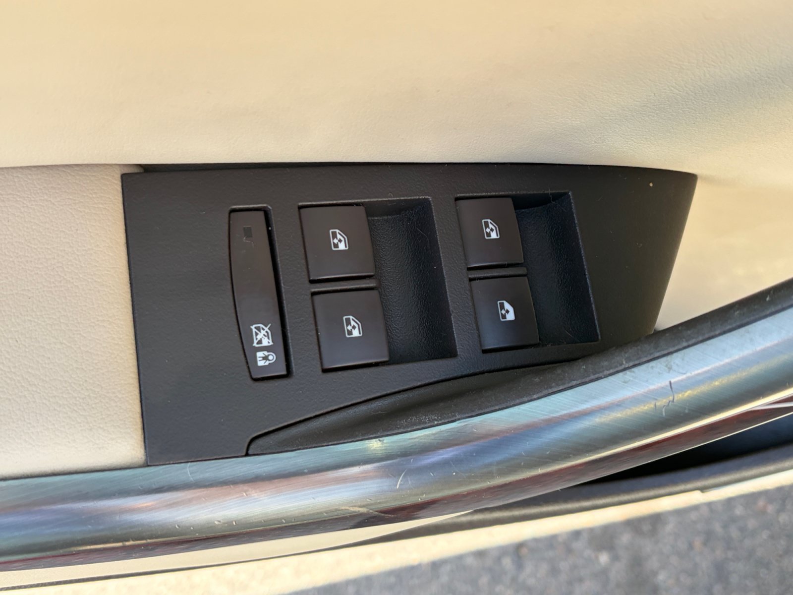 Used 2014 Buick Verano Premium FWD image 15