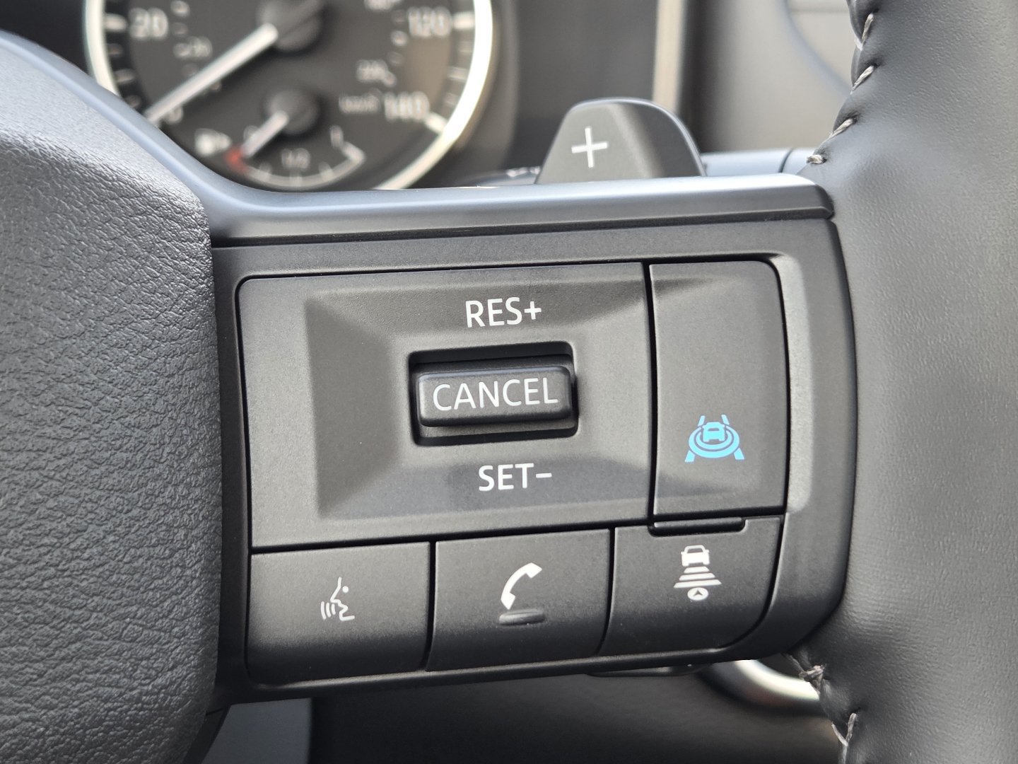 New 2026 Nissan Rogue Dark Armor AWD/4WD image 33