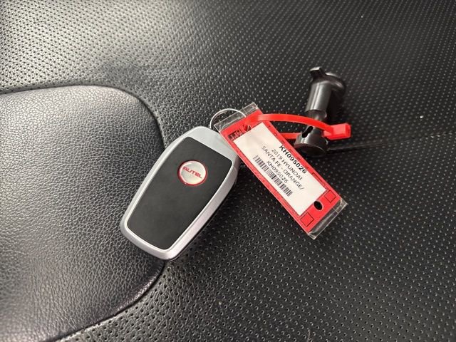 Used 2019 Hyundai Santa Fe Limited FWD image 29