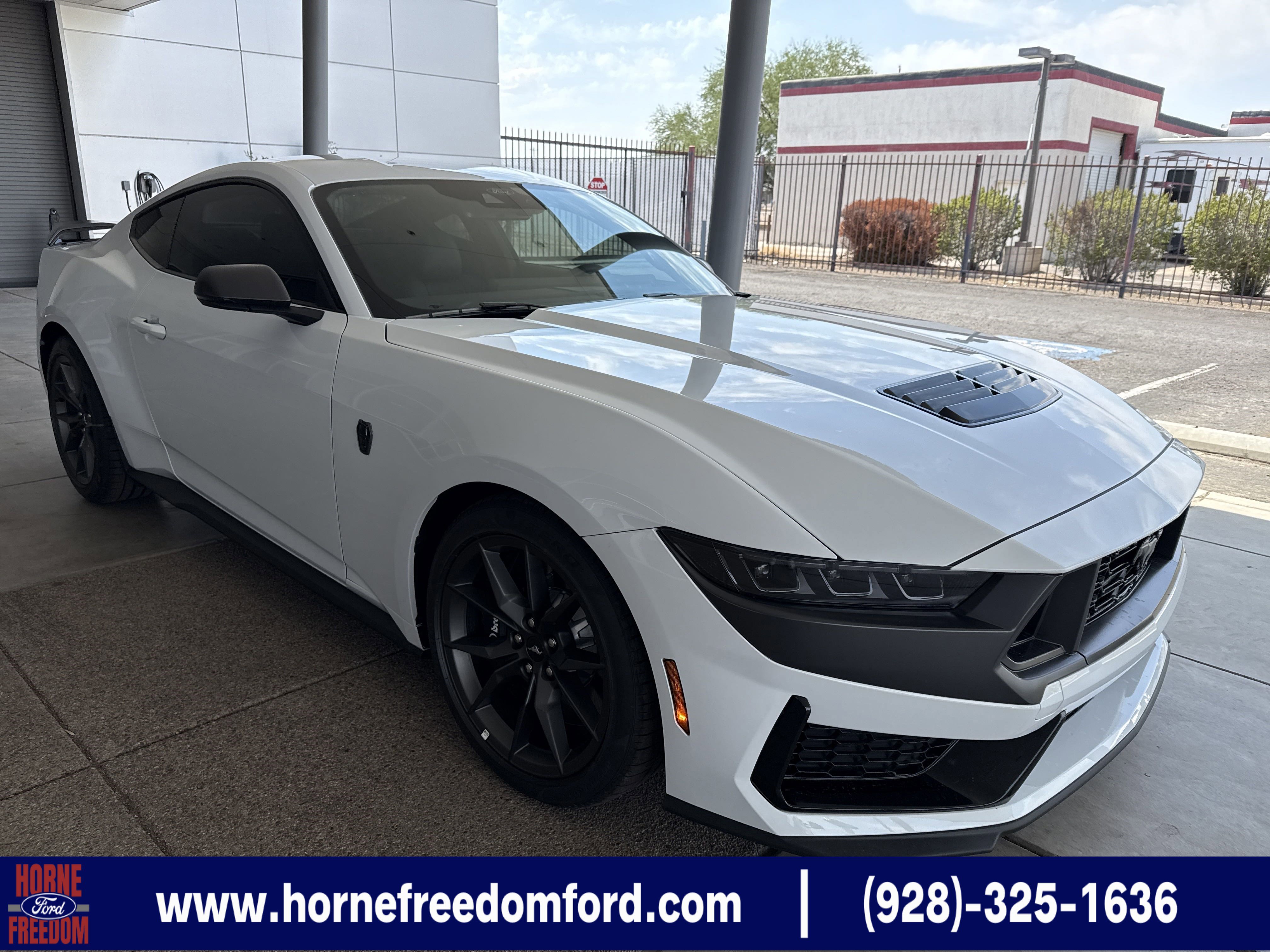 New 2025 Ford Mustang Dark Horse