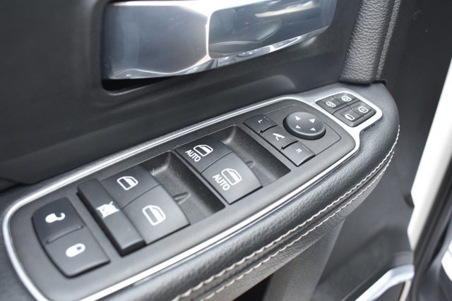 Used 2024 RAM 3500 Laramie AWD/4WD image 16