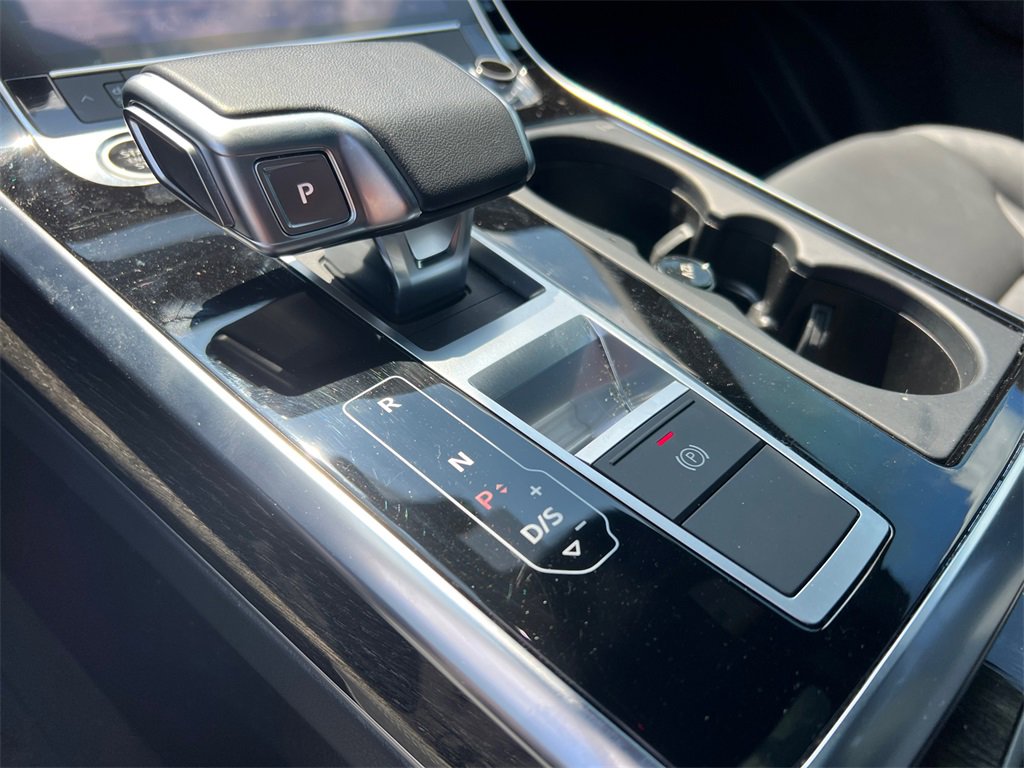 Used 2025 Audi Q7 2.0T Premium w/ Convenience Package image 32