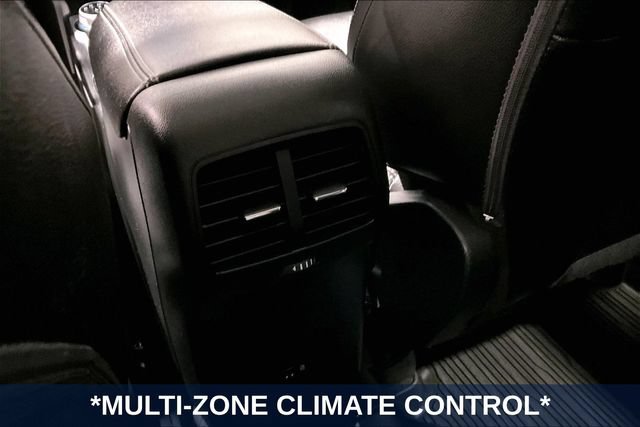 Used 2022 Ford Escape SEL w/ Equipment Group 302A AWD/4WD image 13
